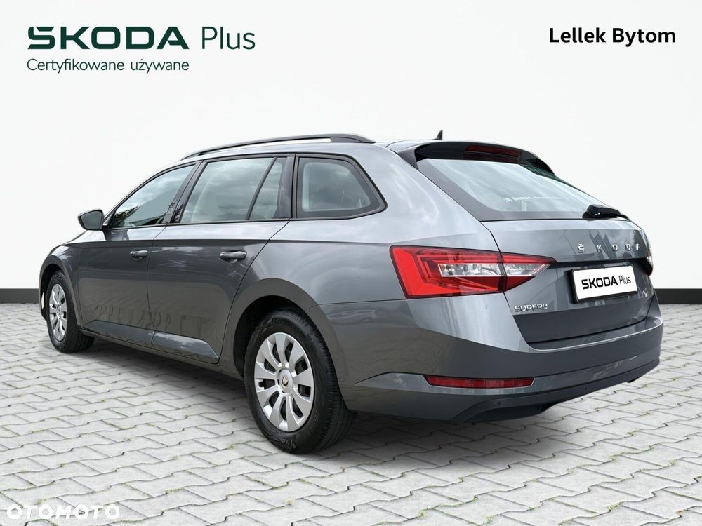 Skoda Superb - 8