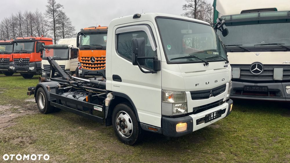 Mitsubishi Canter Fuso 7C15 Hakowiec Hiab - 1