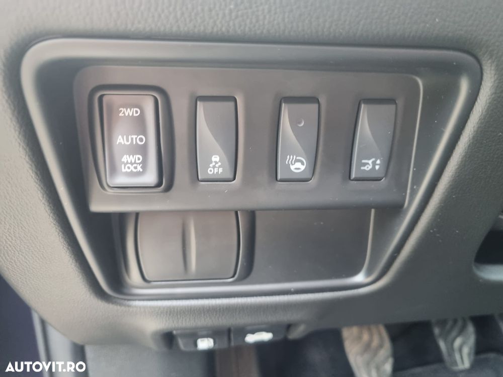 Renault Koleos ENERGY dCi 175 4WD INTENS - 17