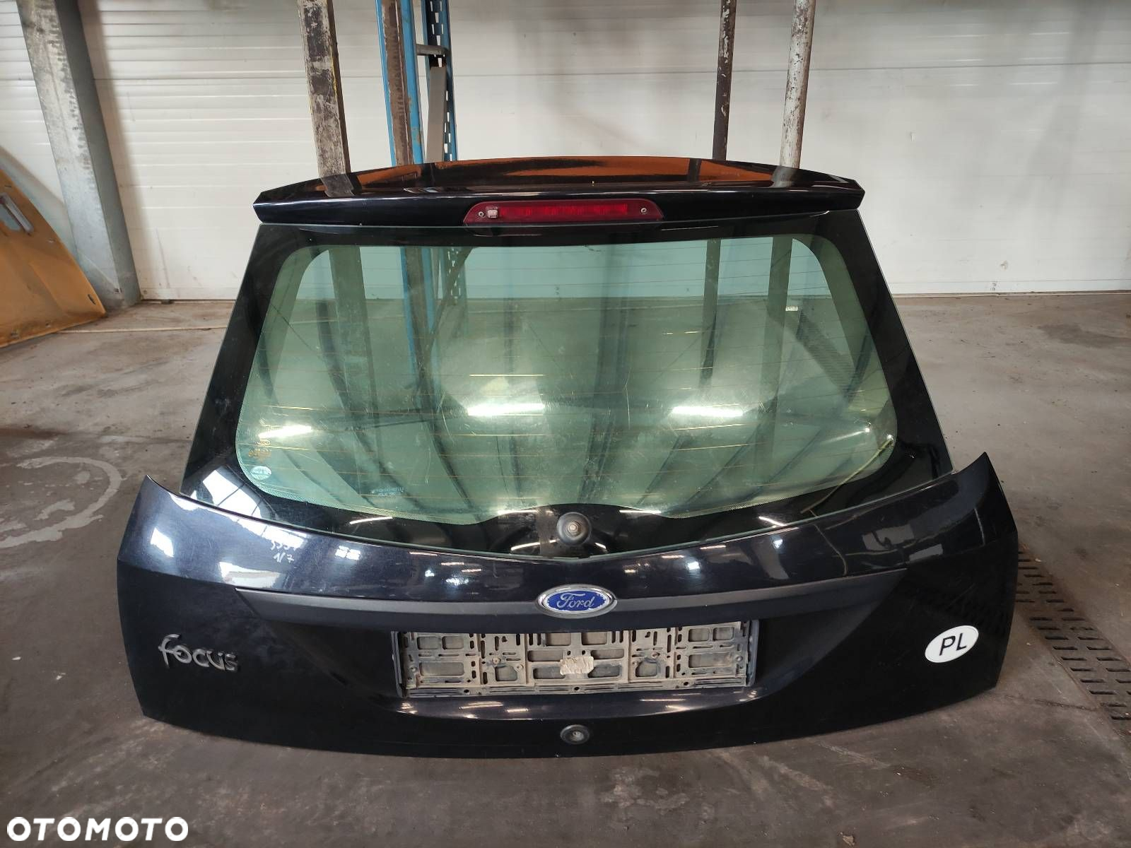 KOMPLETNY TYŁ FORD FOCUS MK1 F8 - 19