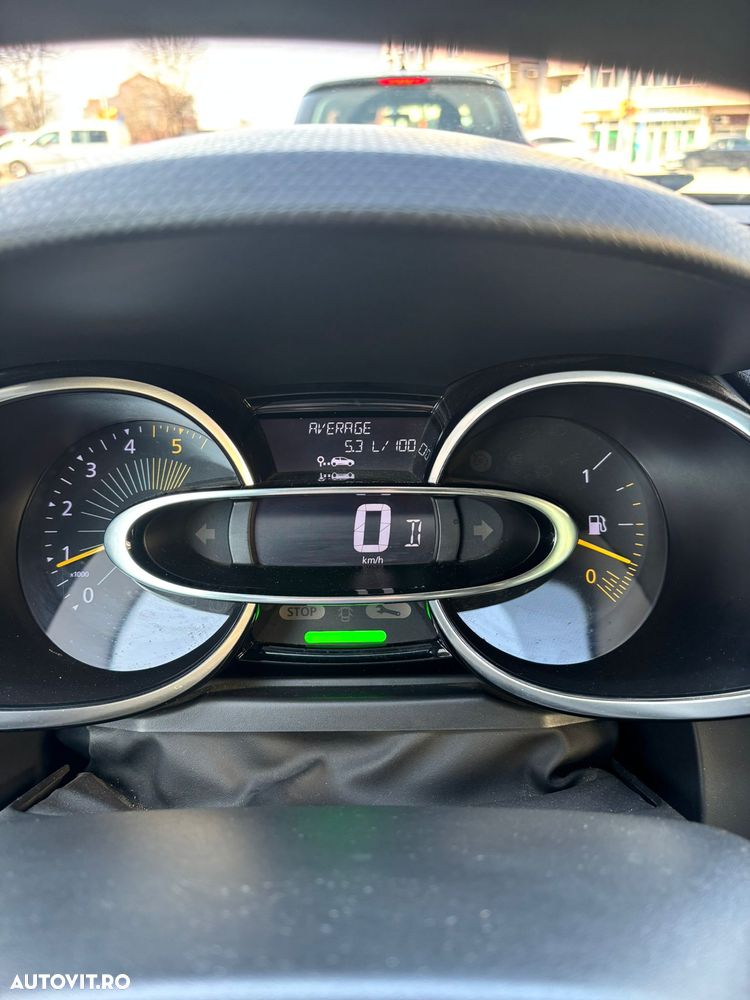 Renault Clio dCi EDC SL Iconic - 9