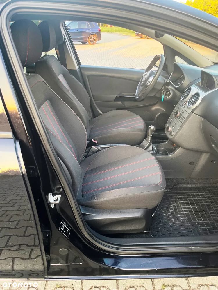 Opel Corsa 1.4 16V Silverline - 14