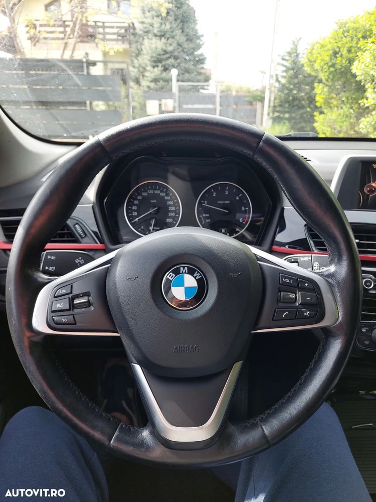 BMW X1 sDrive18d - 23