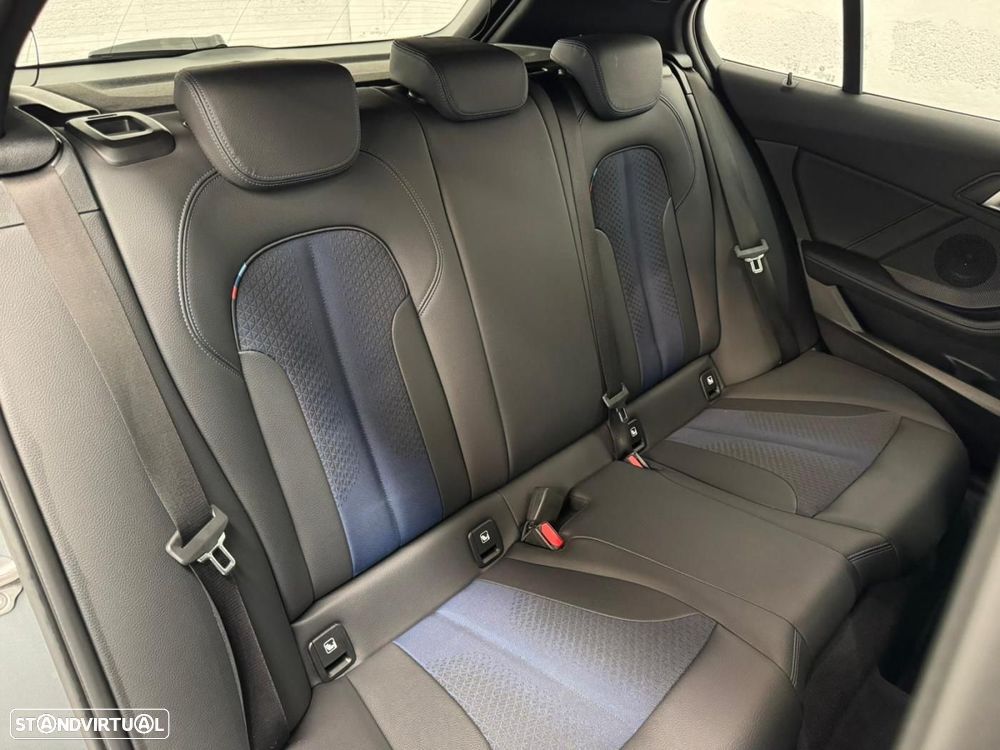 BMW 116 d Pack Desportivo M - 47