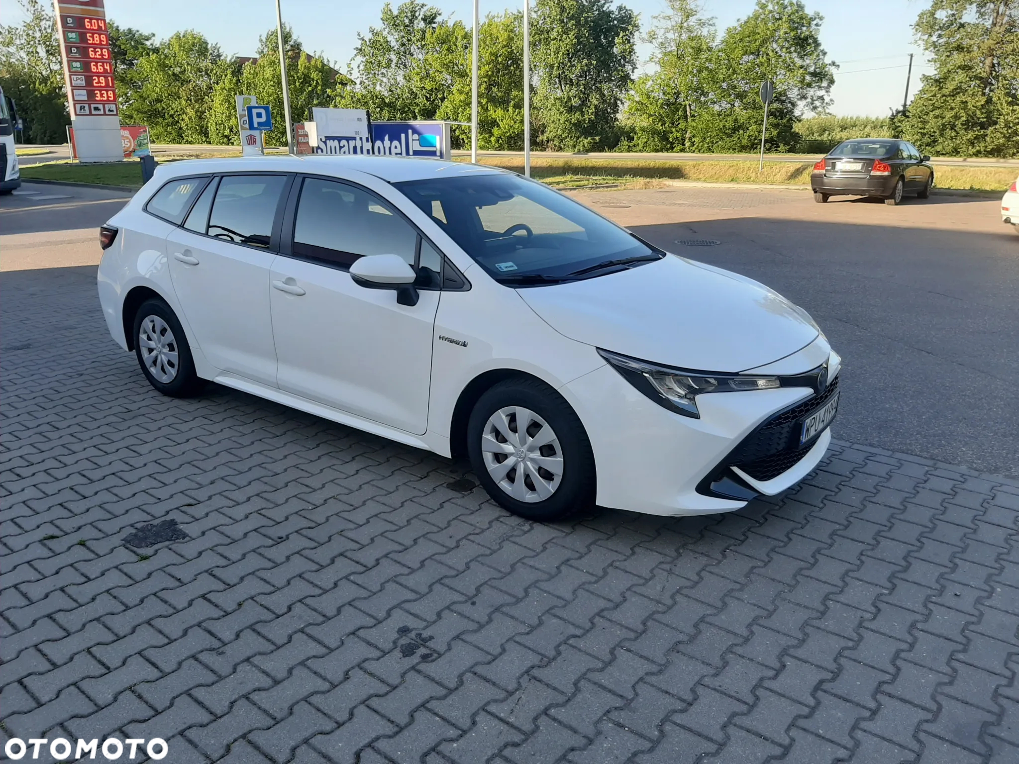 Toyota Corolla - 3