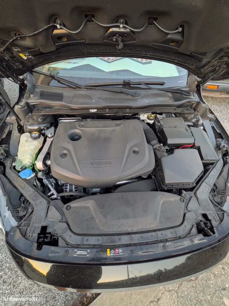 Volvo V40 2.0 D3 Kinetic Geartronic - 13