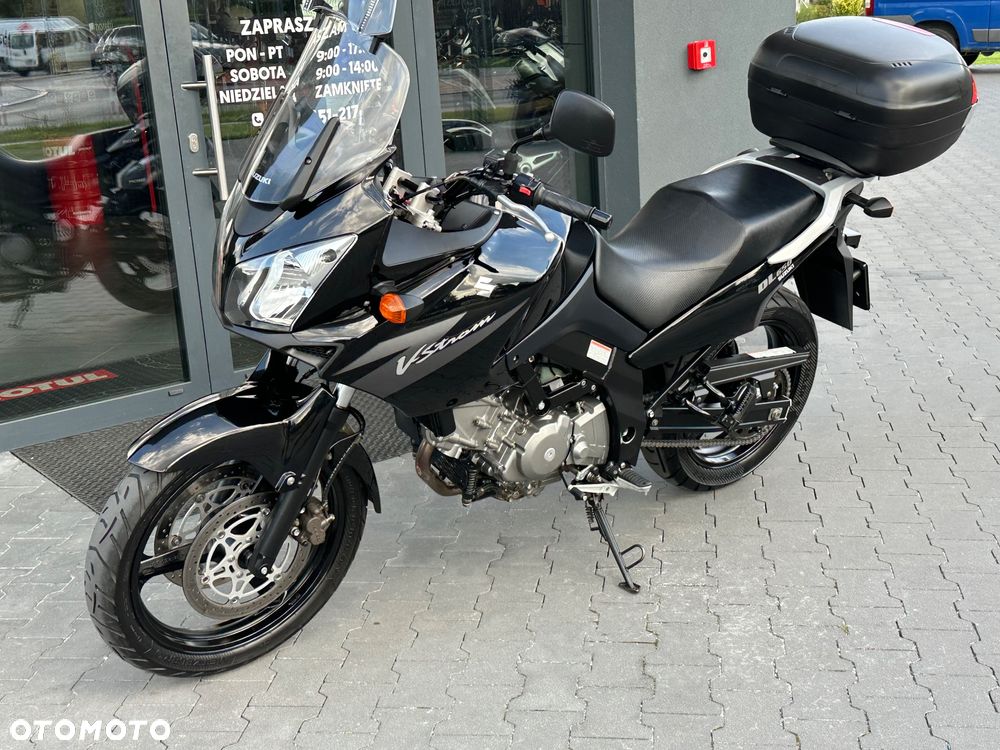 Suzuki V-STROM - 24