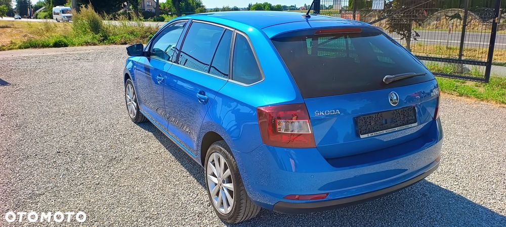 Skoda RAPID 1.0 TSI Cool Edition R&G - 10