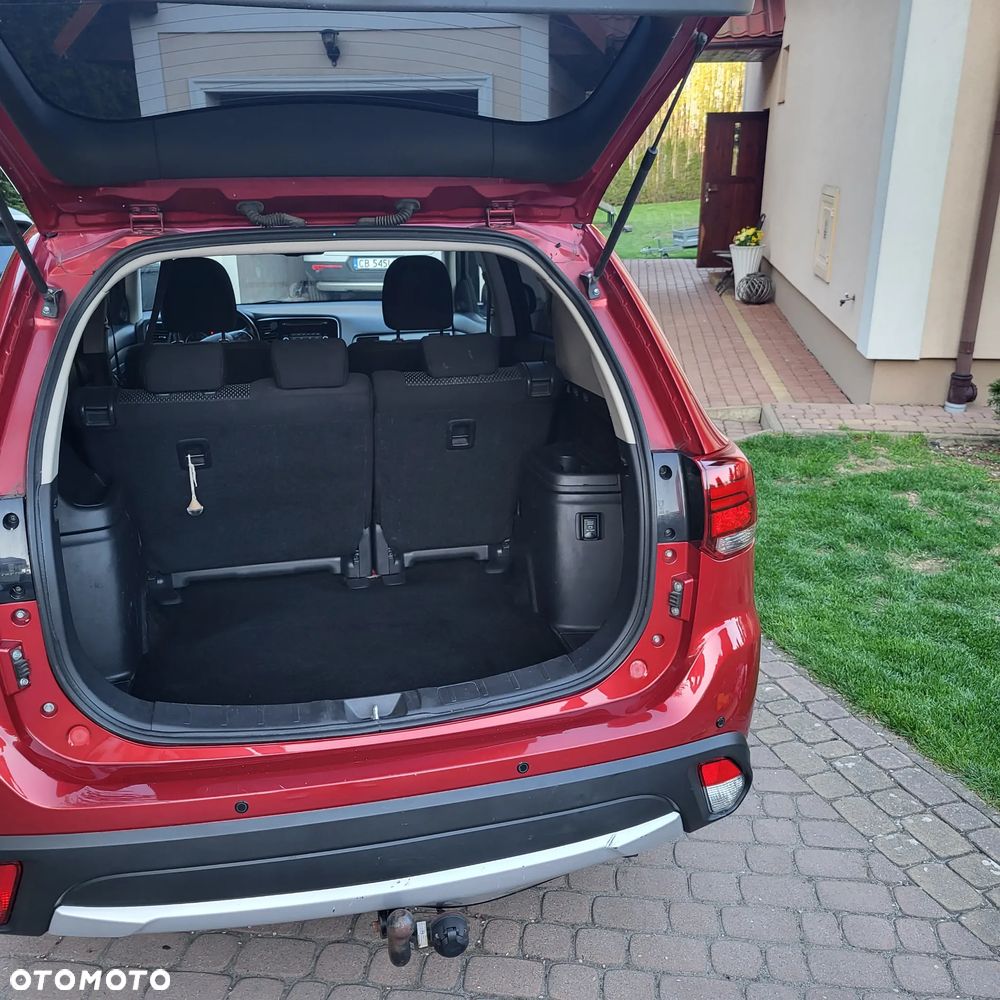 Mitsubishi Outlander - 6
