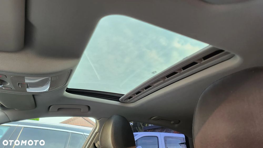 Audi A4 Limousine - 12