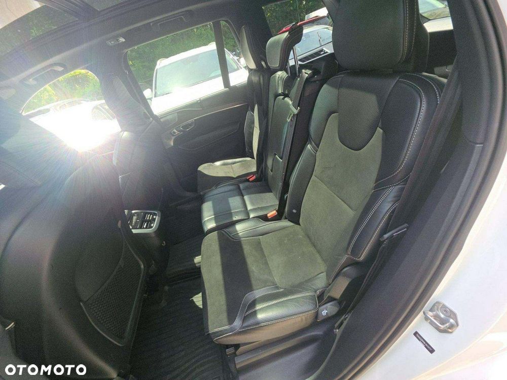 Volvo XC 90 T6 AWD R-Design - 10