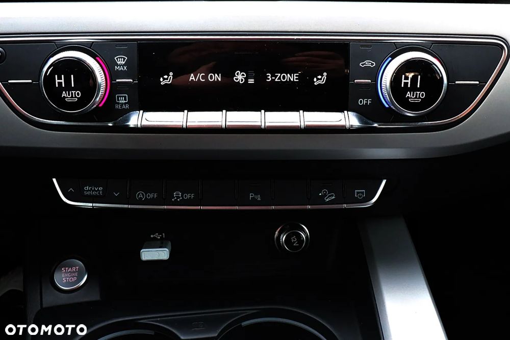 Audi A4 Allroad 2.0 TDI Quattro S tronic - 33