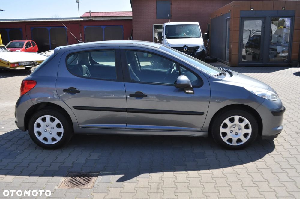 Peugeot 207 1.4 HDi Business Line - 4