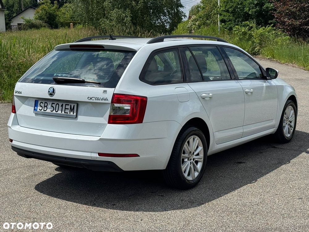 Skoda Octavia 1.5 TSI ACT DSG Ambition - 9