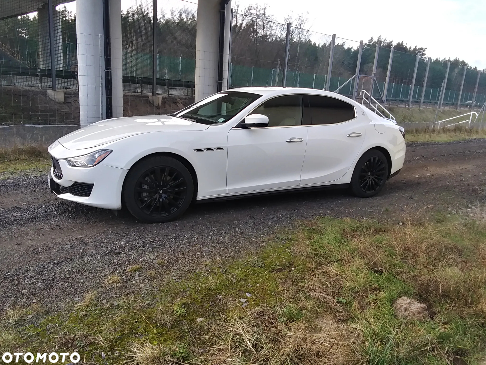 Maserati Ghibli Standard - 25