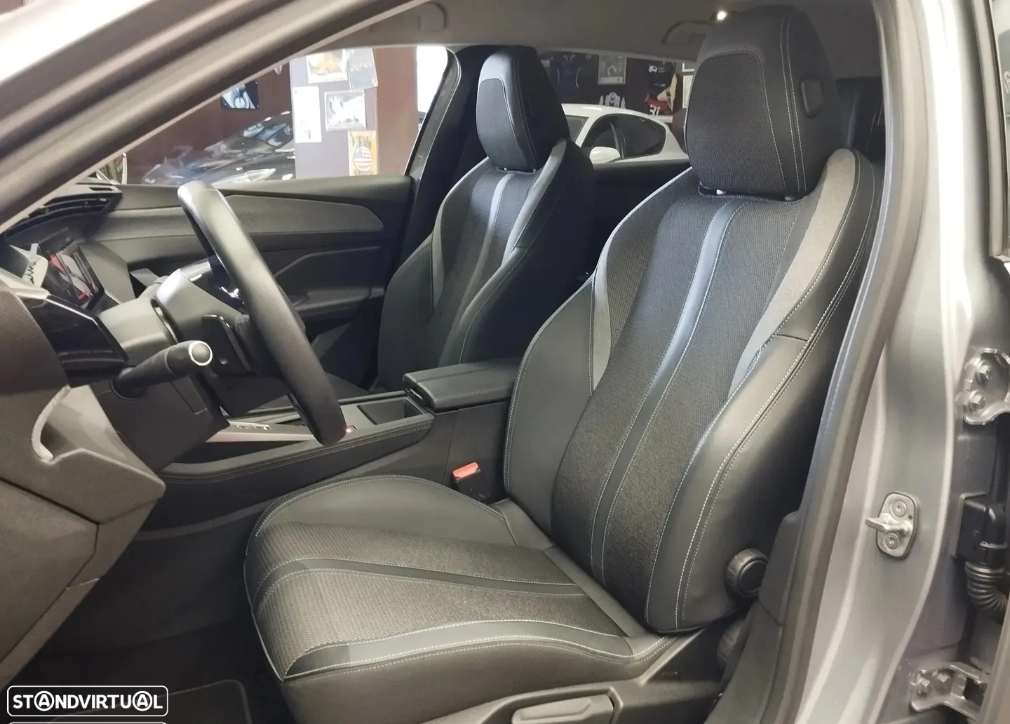 Peugeot 308 SW 1.2 PureTech Allure EAT8 - 17