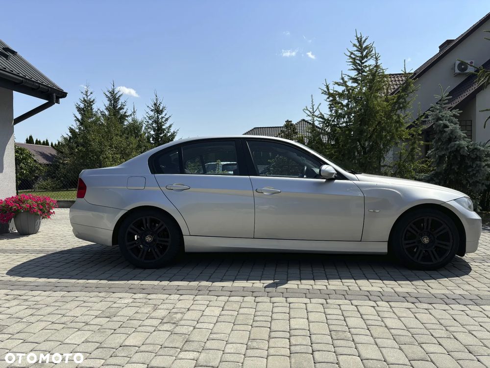 BMW Seria 3 320d - 9