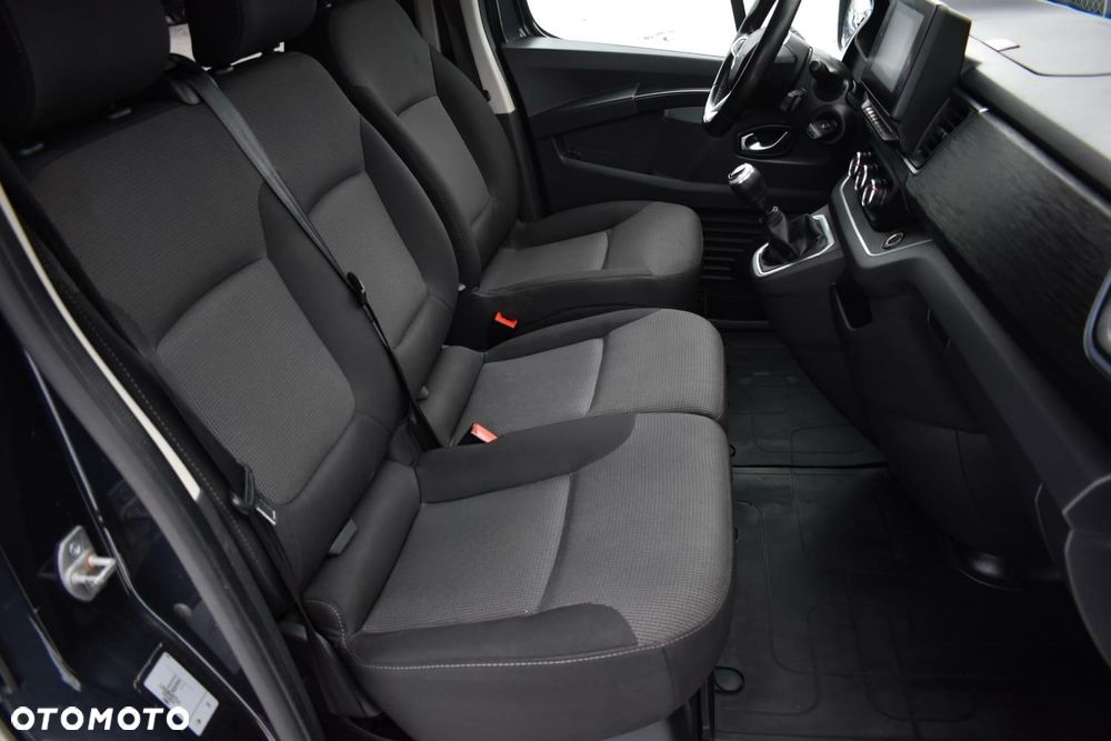 Renault Trafic - 12
