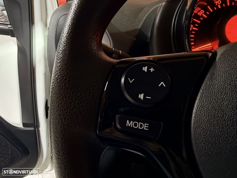 Toyota Aygo X 1.0 Envy - 13
