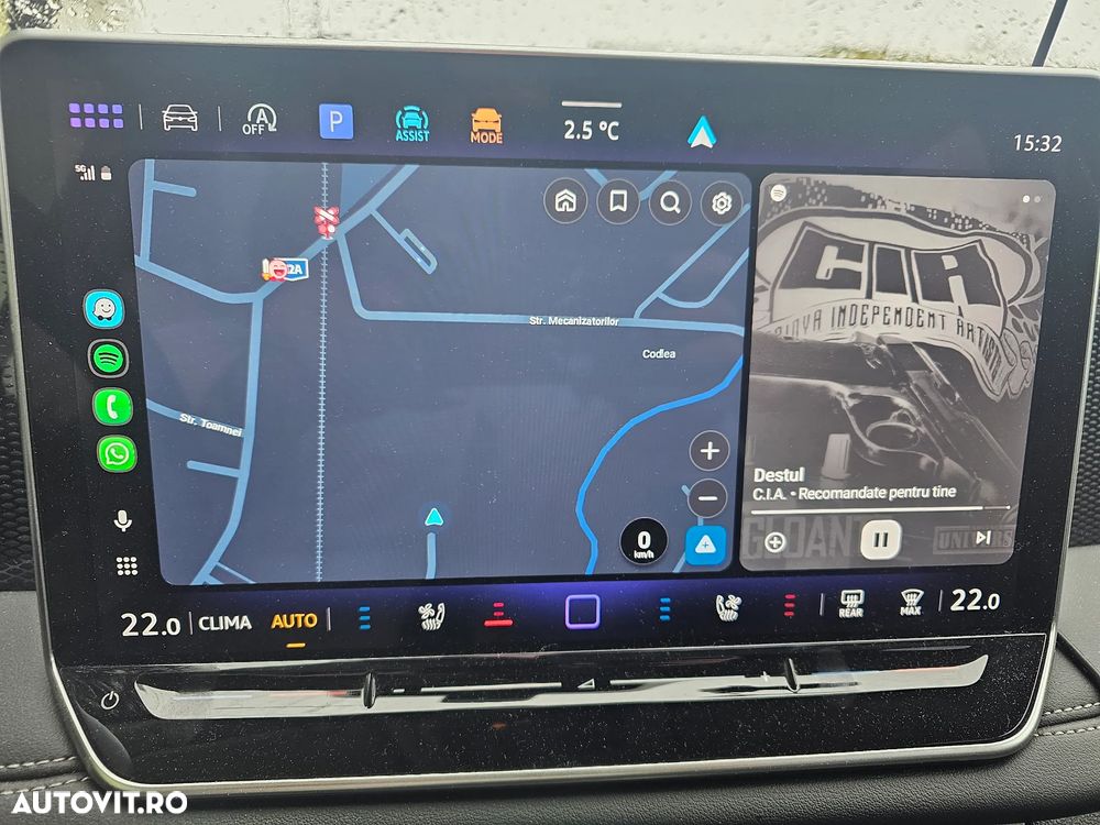 Volkswagen Tiguan - 14