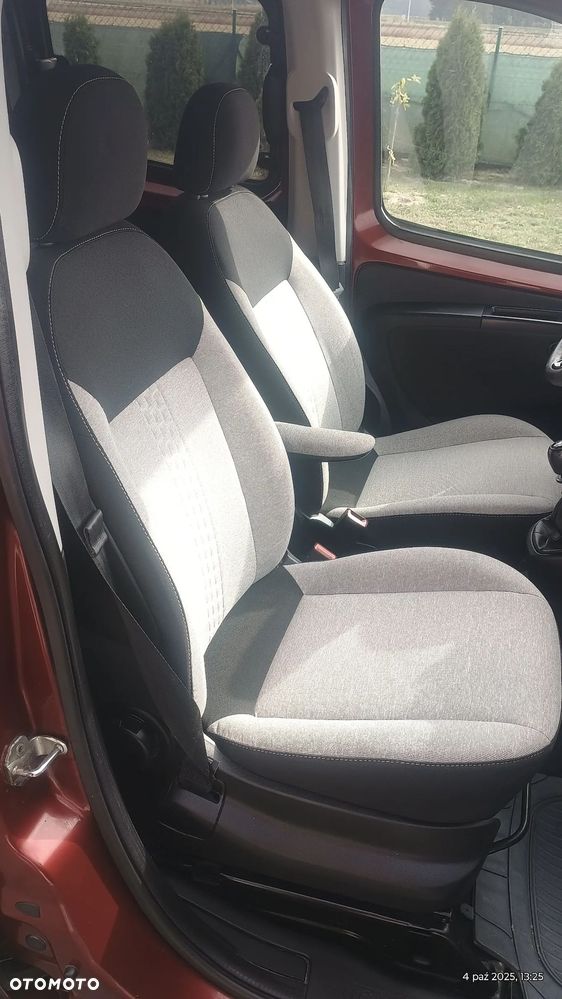 Fiat Qubo - 12
