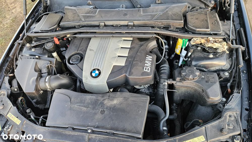 BMW Seria 3 320d - 14