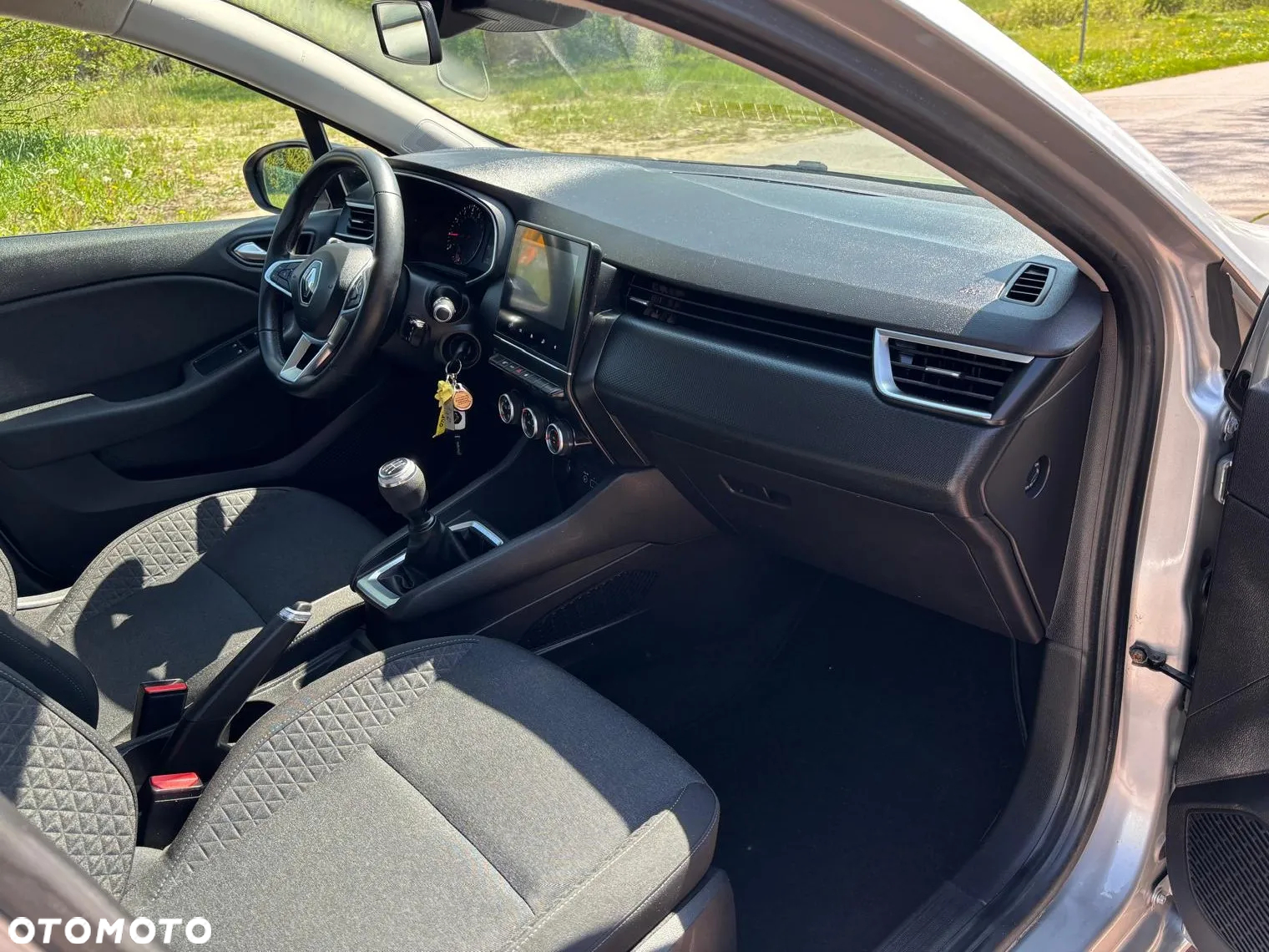 Renault Clio 1.0 TCe Intens - 24