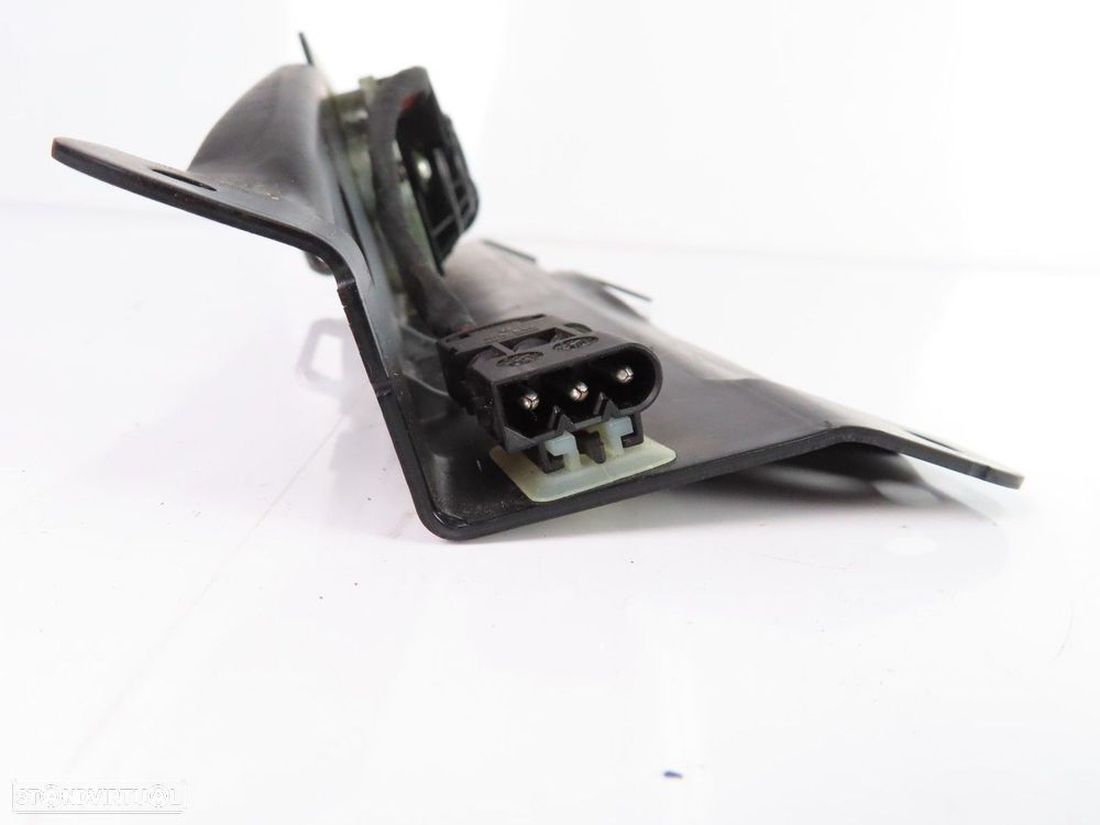 Fecho da mala Inferior/Central Usado / Original BMW X5 (E70) 51247233909 / 71758... - 3