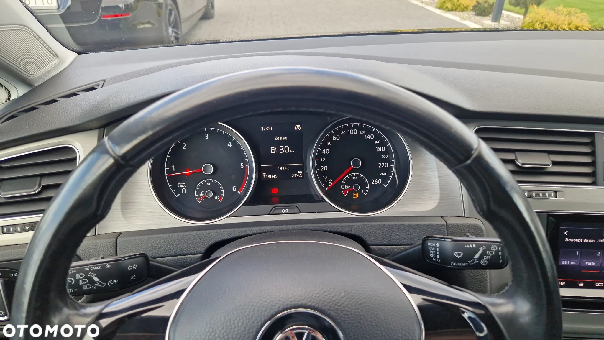 Volkswagen Golf VII 1.6 TDI BMT Comfortline - 23