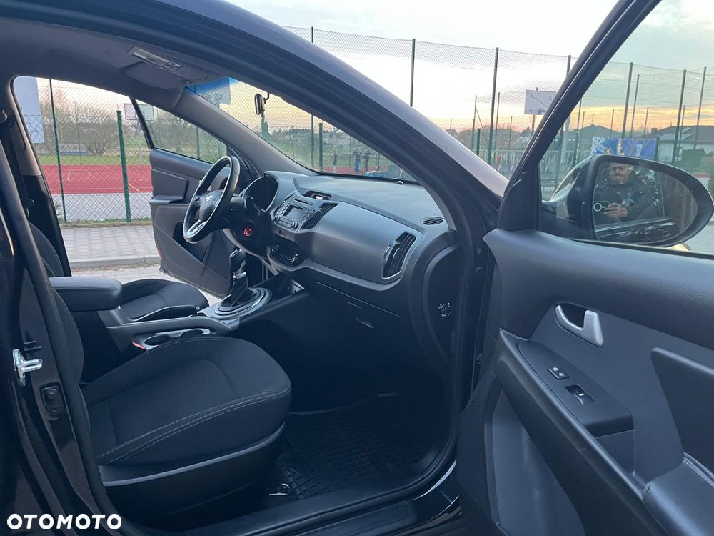 Kia Sportage 1.7 CRDI 2WD Attract - 13