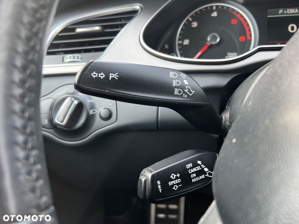 Audi A4 Avant 2.0 TDI Quattro S tronic - 18