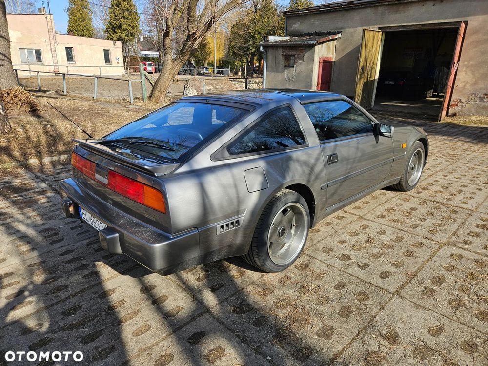 Nissan 300 ZX - 18