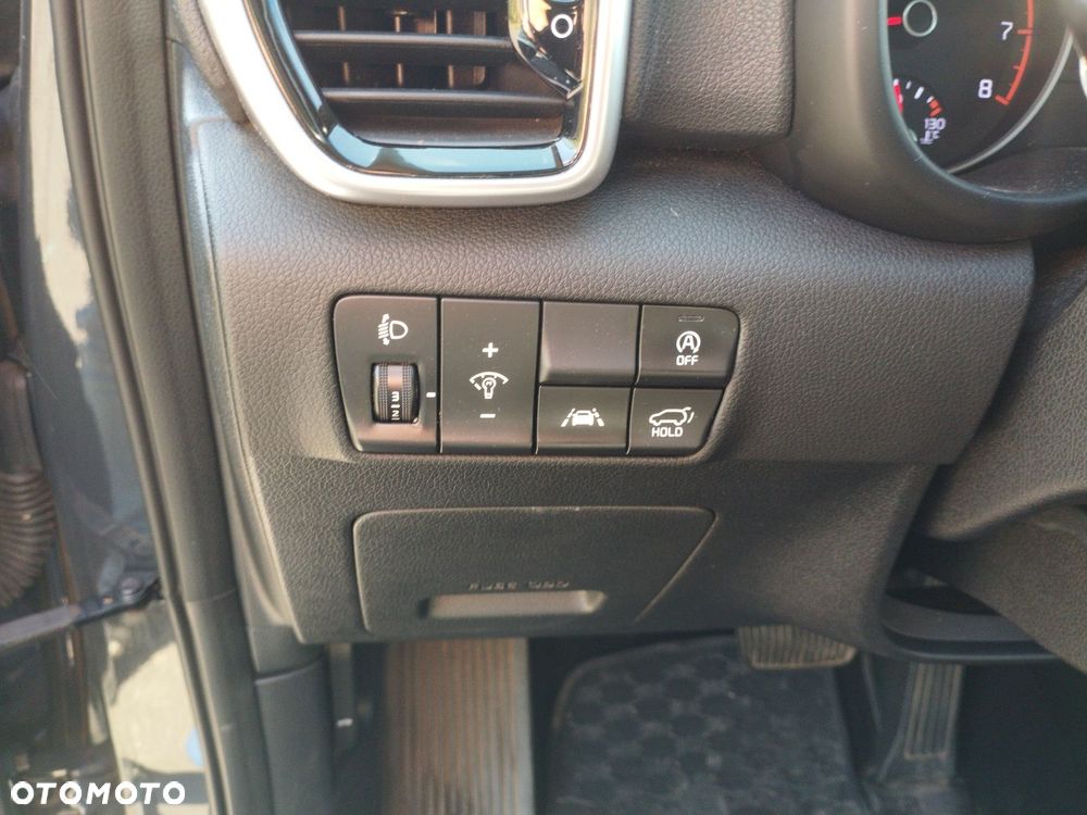 Kia Sportage 1.6 T-GDI L Business Line 2WD DCT - 31