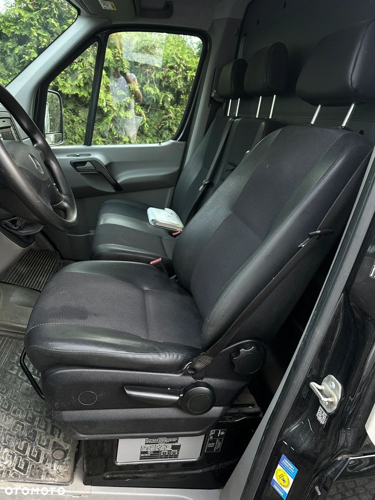 Mercedes-Benz Sprinter - 6