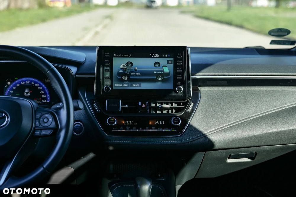 Toyota Corolla 1.8 Hybrid Comfort - 27