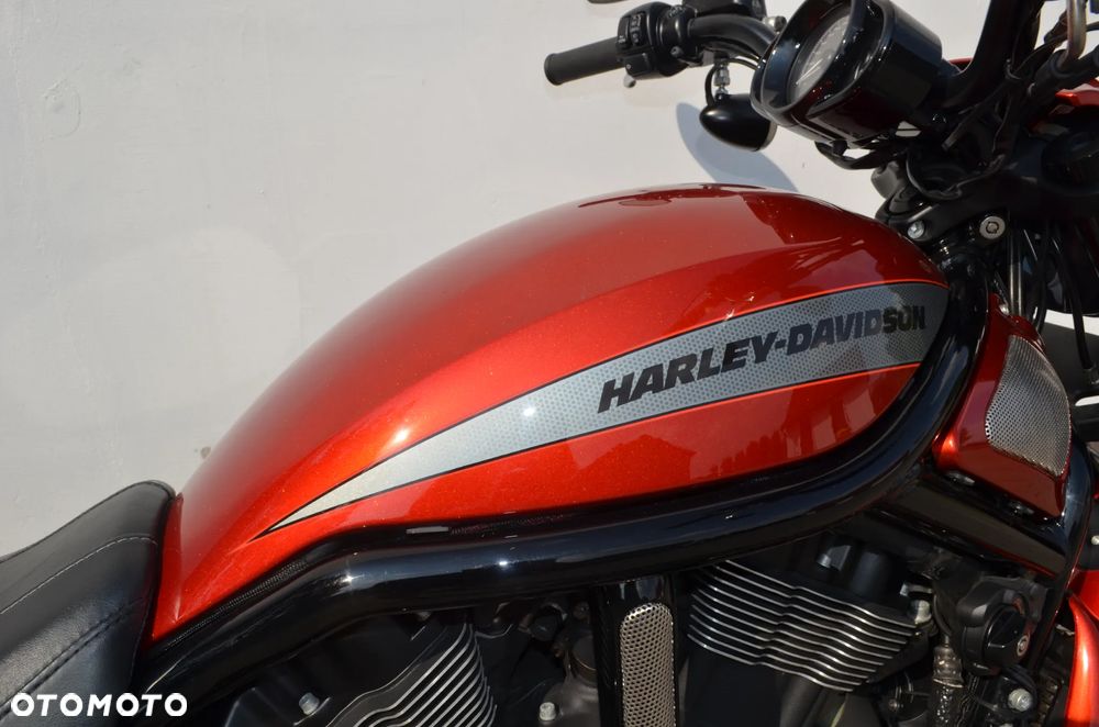 Harley-Davidson V-Rod Night Rod - 9