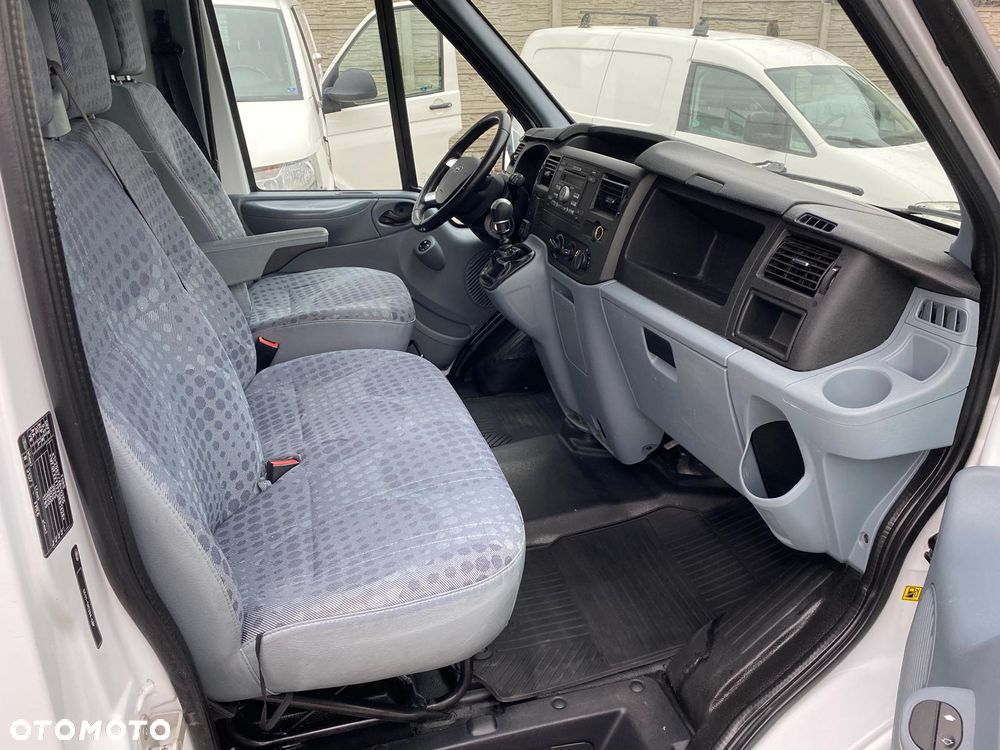 Ford TRANSIT - 17