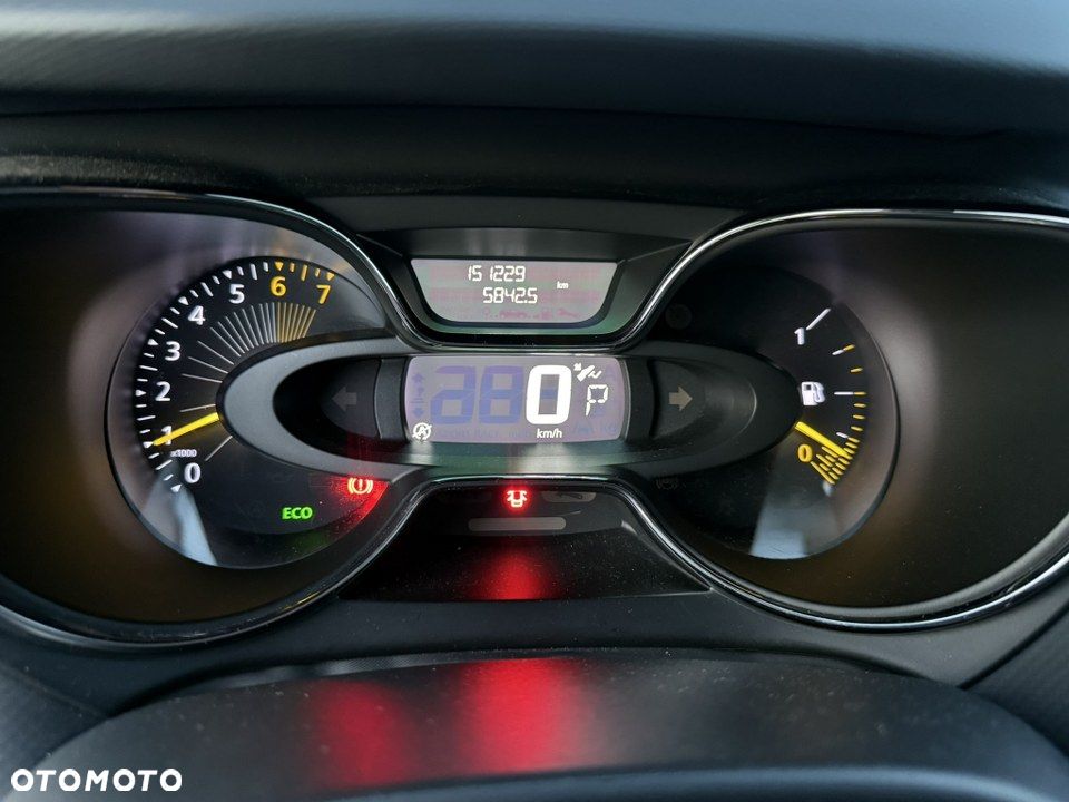 Renault Captur 1.2 Energy TCe Limited EDC - 23