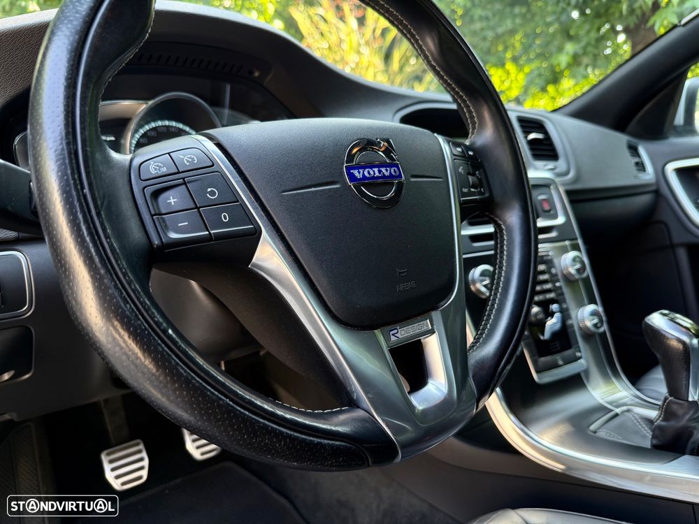 Volvo S60 2.0 D4 R-Design - 21