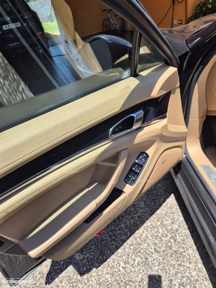 Porsche Panamera S E-Hybrid - 17