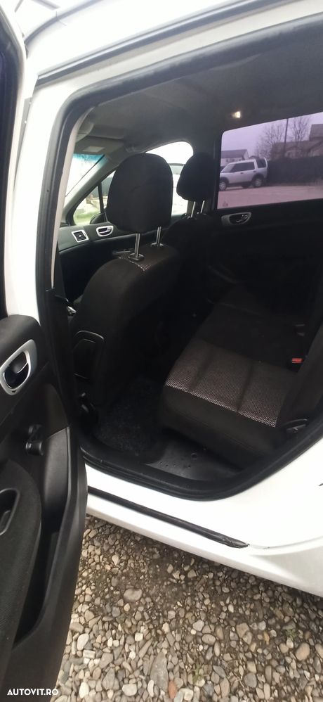 Peugeot 307 SW 1.6 HDI Starline - 7