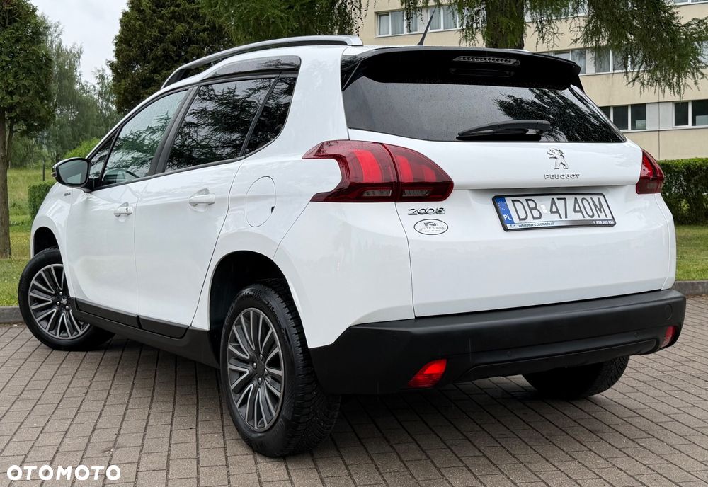 Peugeot 2008 PureTech 82 Style - 4