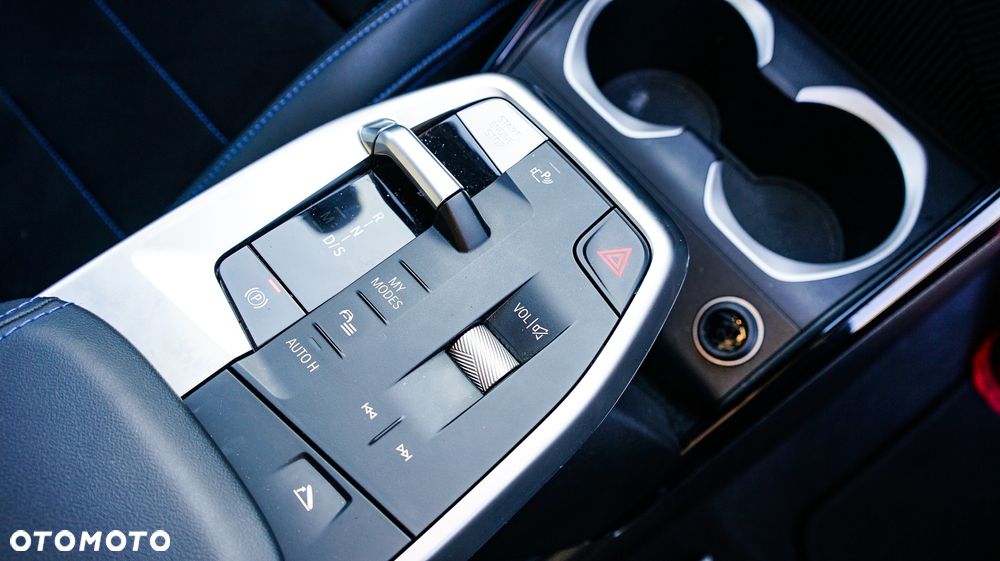 BMW X1 sDrive18i M Sport - 6