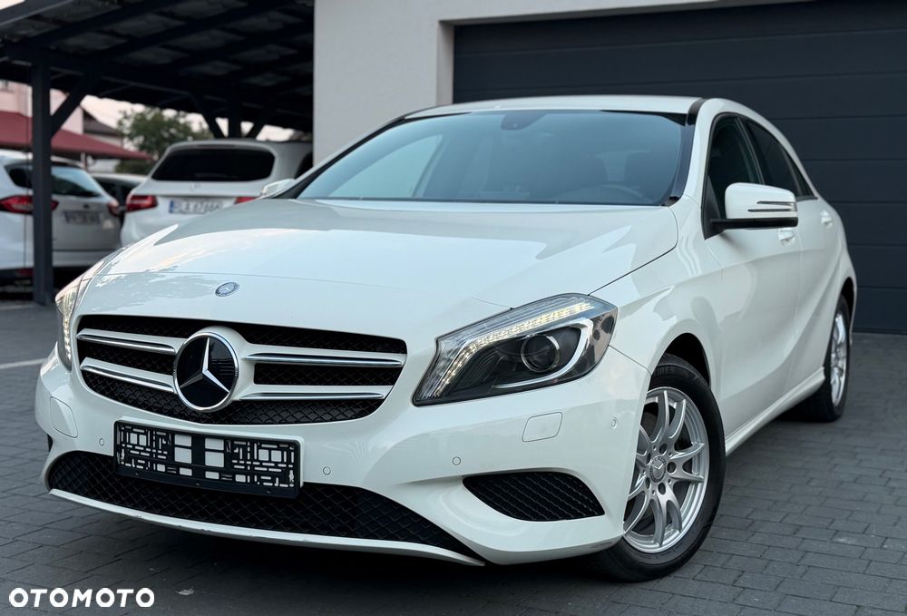 Mercedes-Benz Klasa A 180 (BlueEFFICIENCY) Style - 2
