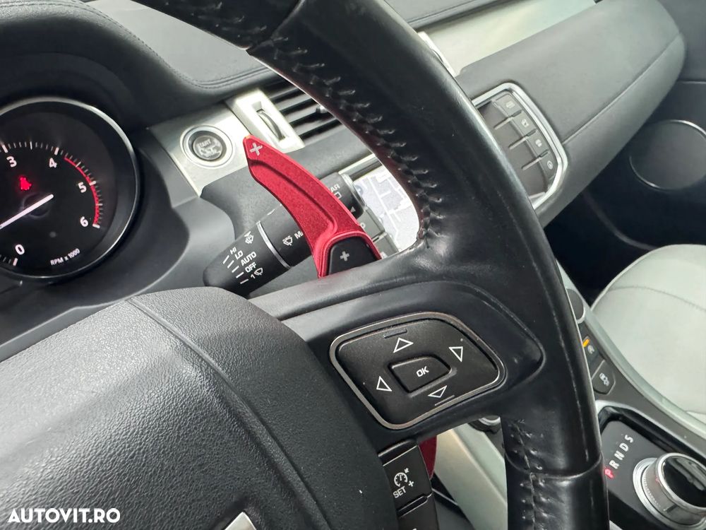 Land Rover Range Rover Evoque - 22
