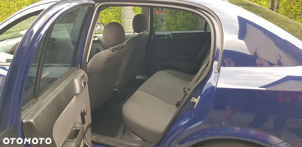 Opel Astra 1.4 - 12