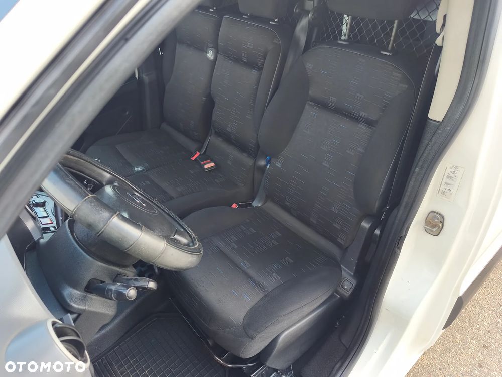 Citroën BERLINGO - 14