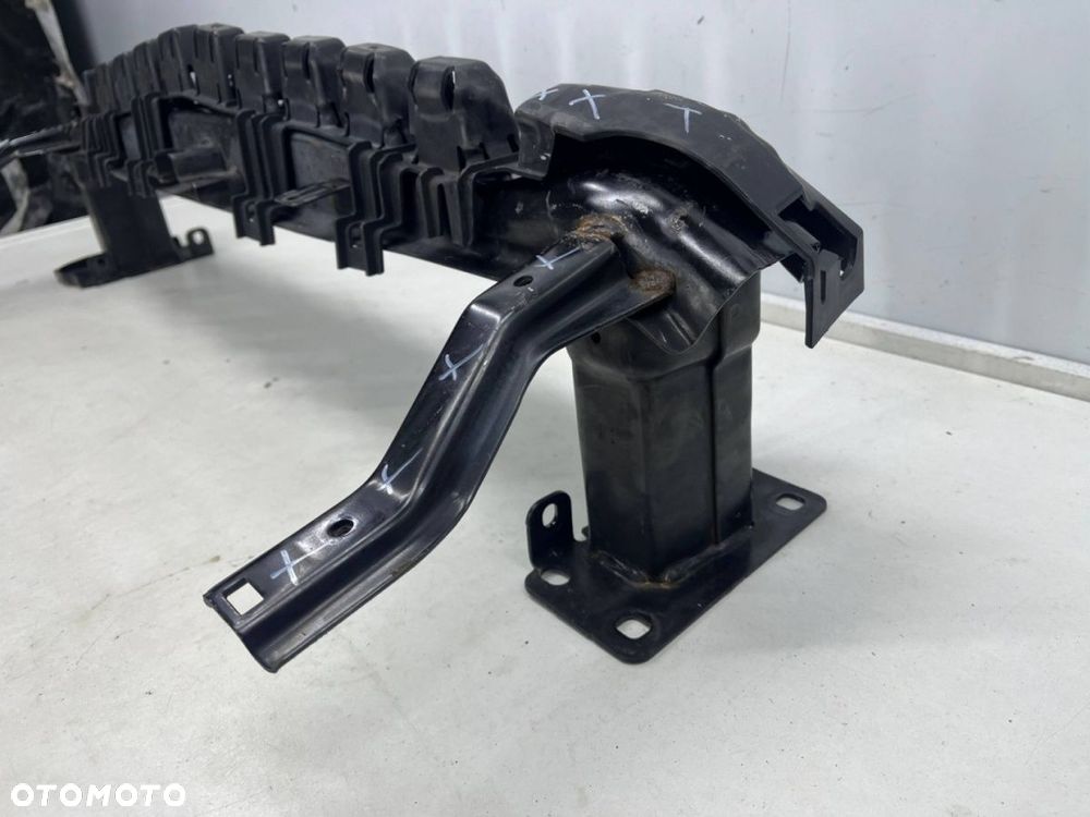 Belka zderzaka VW Polo 5 V 6r LIFT 14-17r. przednia wzmocnienie passa absorber ślizg 6c0807693 - 8