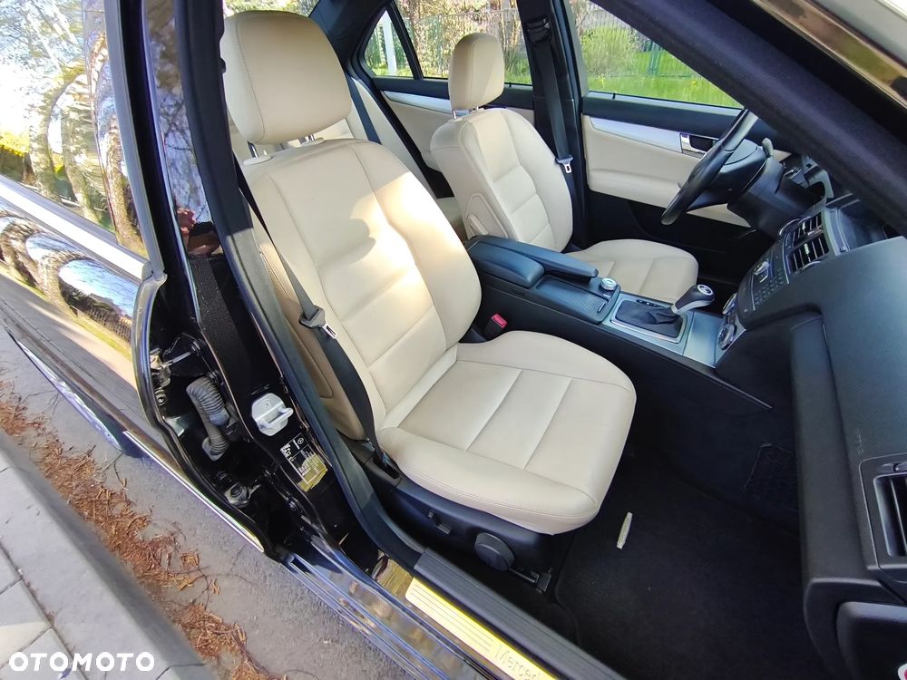 Mercedes-Benz Klasa C - 10