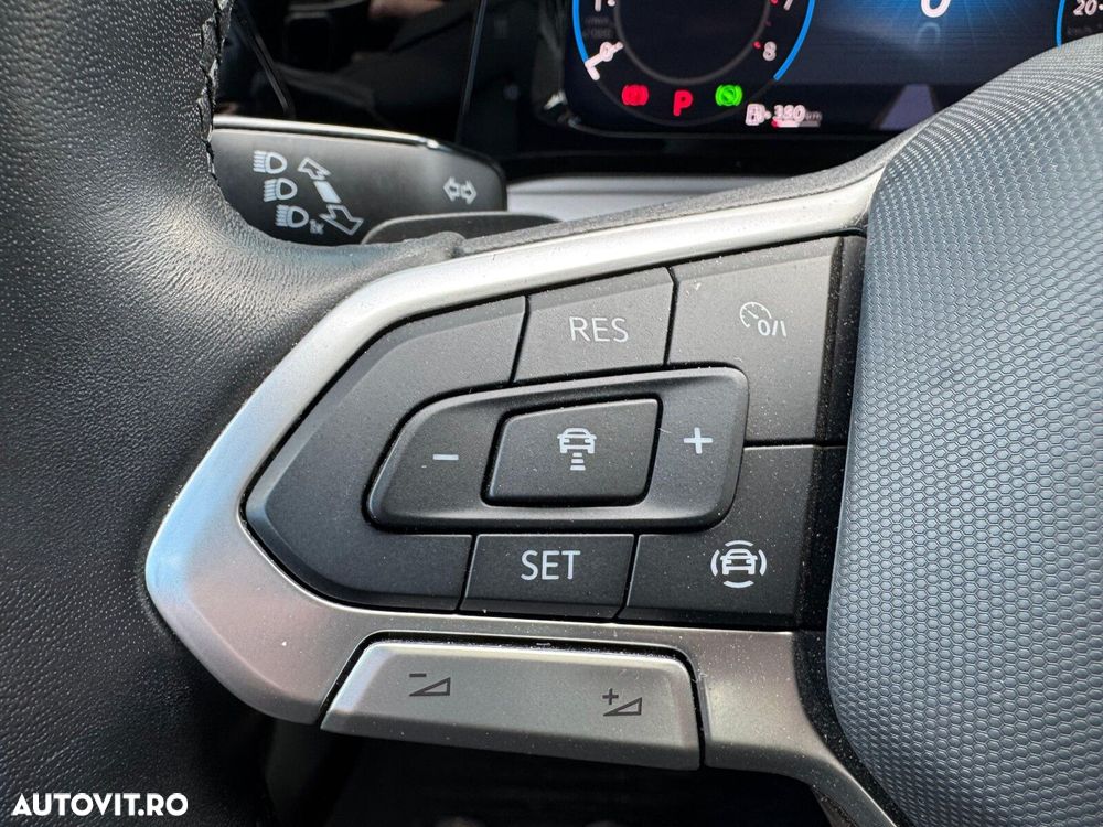 Volkswagen Golf 1.0 eTSI MHEV 110CP DSG Life - 19